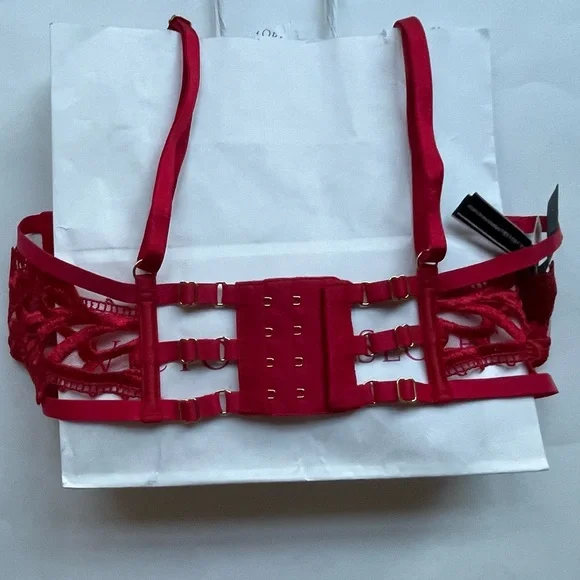 SALE NWT Victoria’s Secret Bra Unlined Deep Red Size 34C - Picture 5 of 5